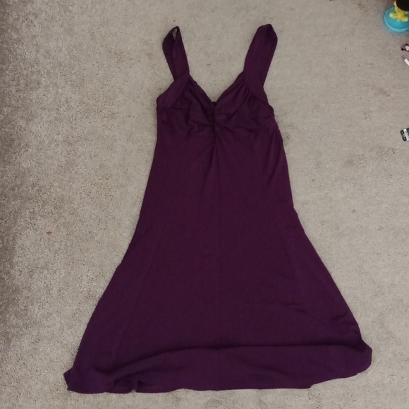 Purple dress - Picture 2 of 3